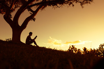 经济学十部经典著作是什么？