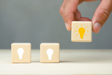 字谜.接音的古诗 歇后语 对联 笑话.和汉字的历史