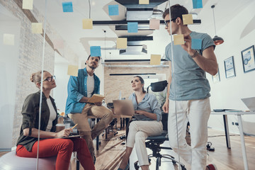 字谜.接音的古诗 歇后语 对联 笑话.和汉字的历史