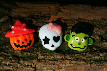 字谜.接音的古诗 歇后语 对联 笑话.和汉字的历史